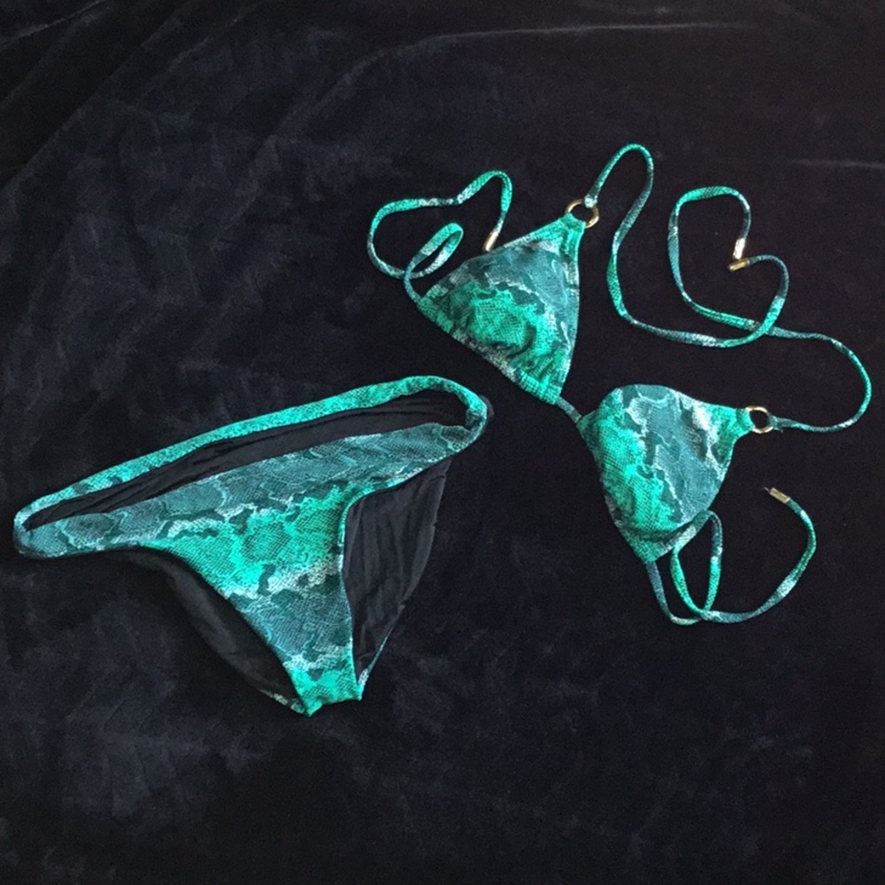 Reversible bikini